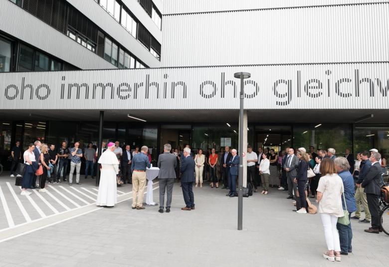 Multireligiöse Einweihung des neuen Bildungscampus