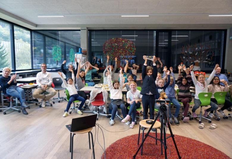 Die Klasse 4b gewann den renommierten Media Literacy Award in einem Gemeinschaftsprojekt mit der PH Tirol