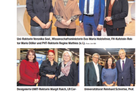 Die Wissenschaftsministerin Eva-Maria Holzleitner diskutierte mit der Vorsitzenden der THK Rektorin Regine Mathies und anderen hochrangingen Vertreter:innen der Tiroler Hochschulen.