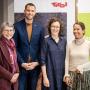 Der Fachdialog des kinder.kulinarik.weg.tirol wurde von der PH Tirol gemeinsam mit der Agrarmarketing Tirol organisiert. V.l.n.r. Gabriele Bogner-Steiner (PH Tirol), Matthias Pöschl (Geschäftsführer, Agrarmarketing Tirol), Ute Ammering (Agrarmarketing Tirol), Vizerektorin für Forschung und Entwicklung Cathrin Reisenauer (PH Tirol).